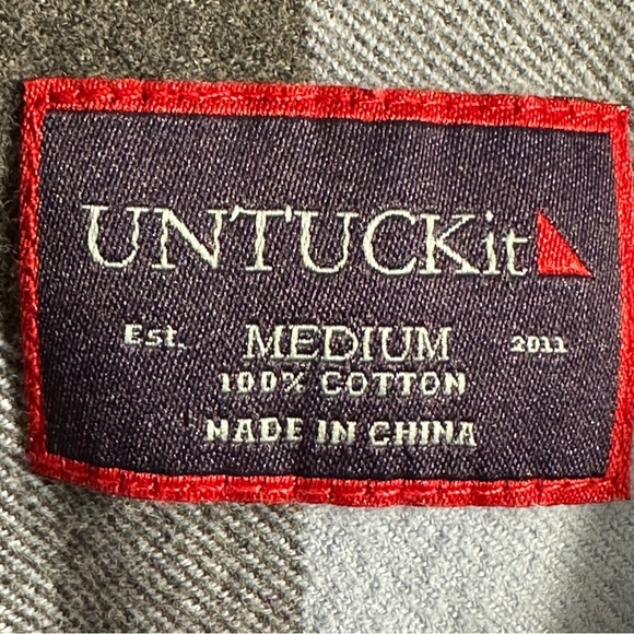 UNTUCKit size medium 100% cotton flannel, blue,‎ gray, soft - Picture 4 of 9